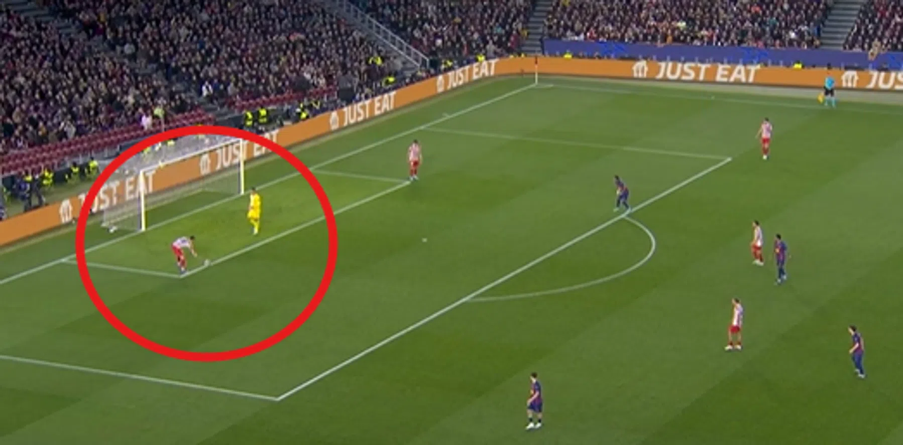 POLL: Barcelona is geen Club Brugge, hadden Catalanen recht op penalty?