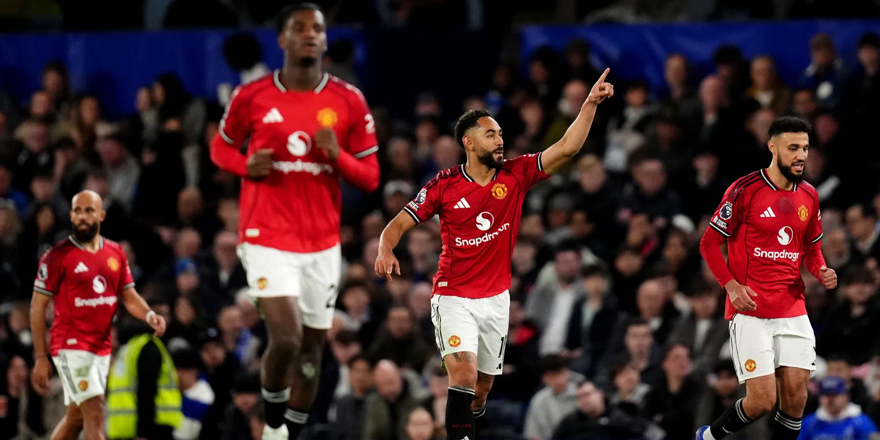Manchester United wint nipt van Chelsea