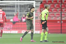 Razendsnelle uitsluiting: Oscar Gil pakt twee keer geel in vier minuten tegen Antwerp