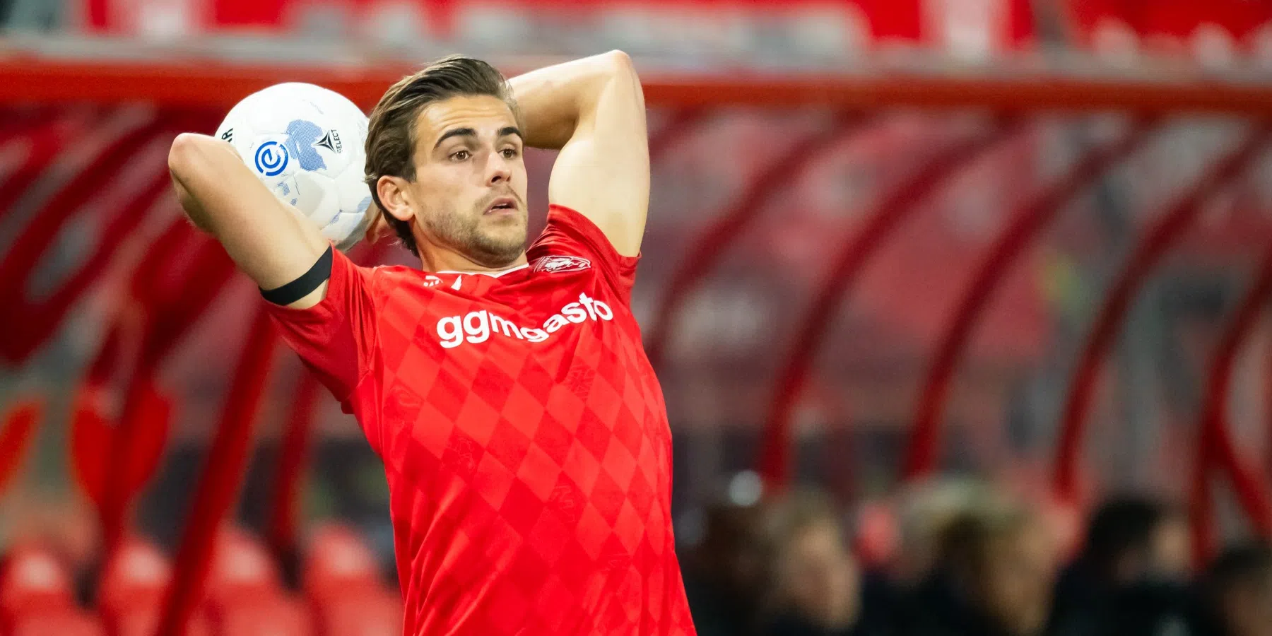 Van Rooij vindt dat FC Twente tweede had moeten worden