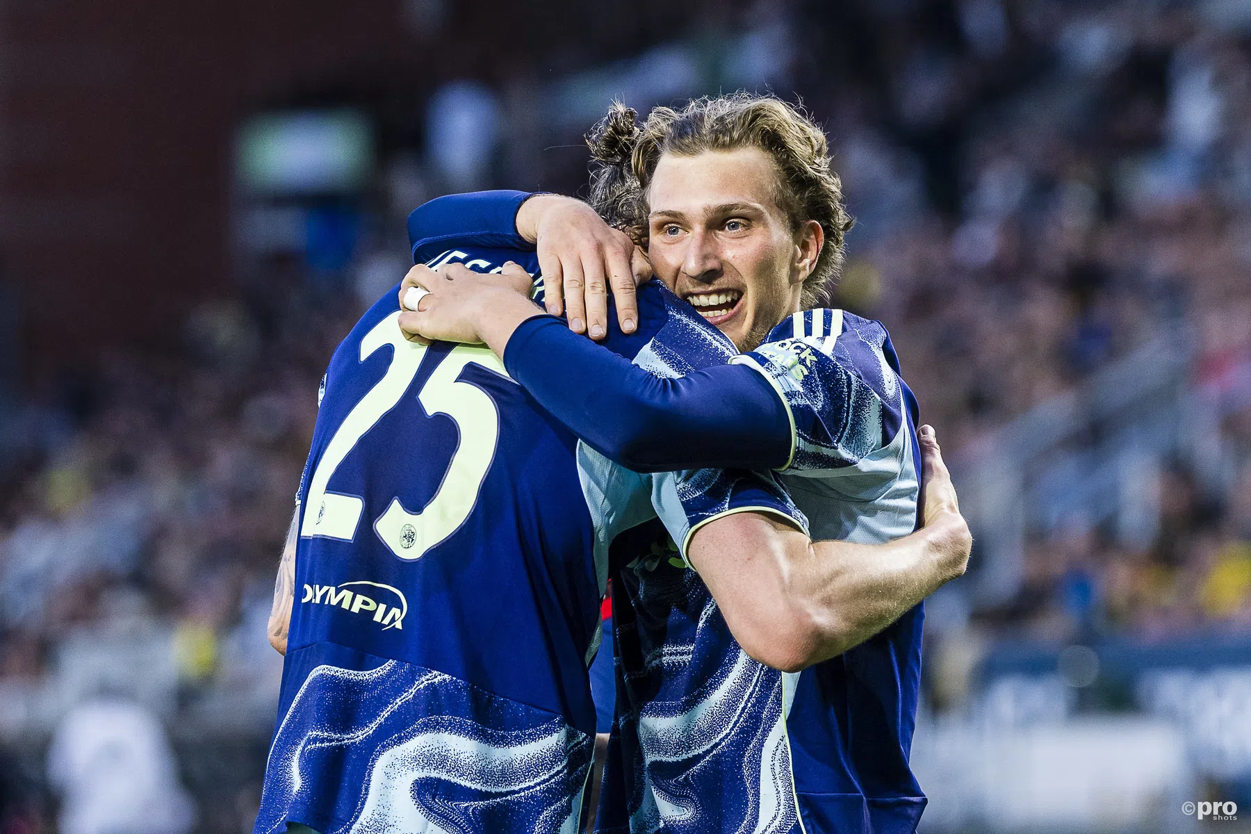 Ajax-parel Godts, Kees Smit en drie anderen genomineerd voor prestigieuze prijs