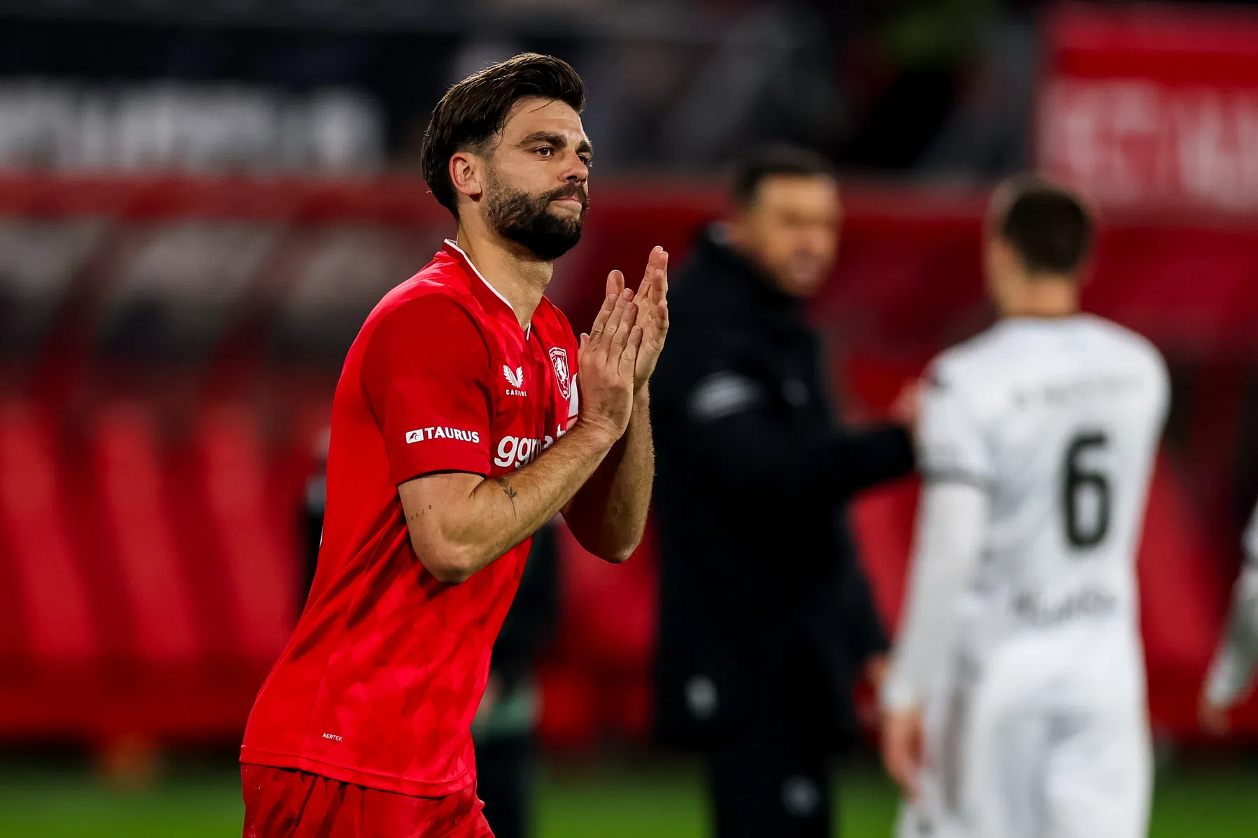Pröpper eerlijk over toekomst bij FC Twente