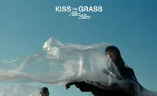 Thumbnail for article: Nieuw WK-lied België 'Kiss The Grass' krijgt flinke kritiek: 'Zet dat af'