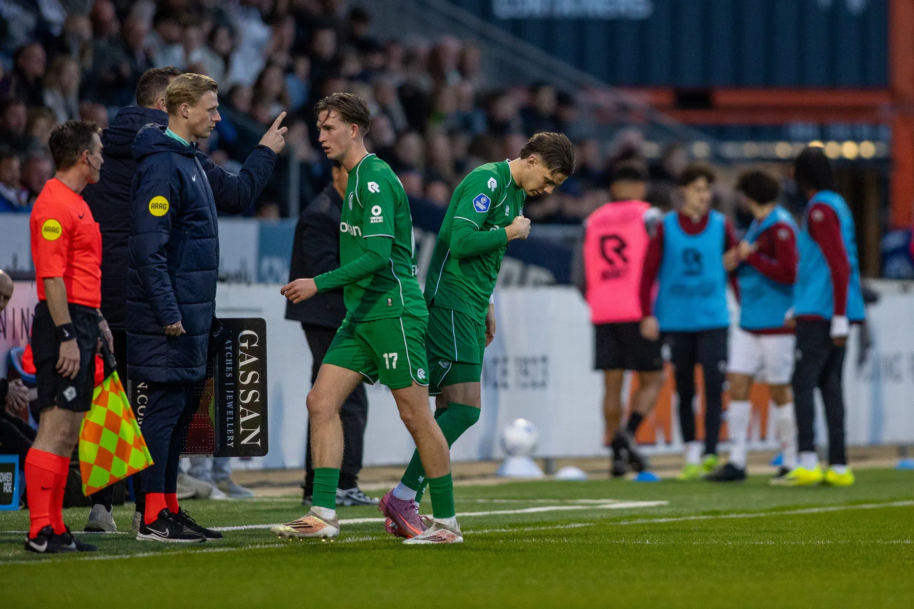 Broederstrijd bij FC Groningen - NEC: 'We hebben nog nooit tegen elkaar gespeeld'