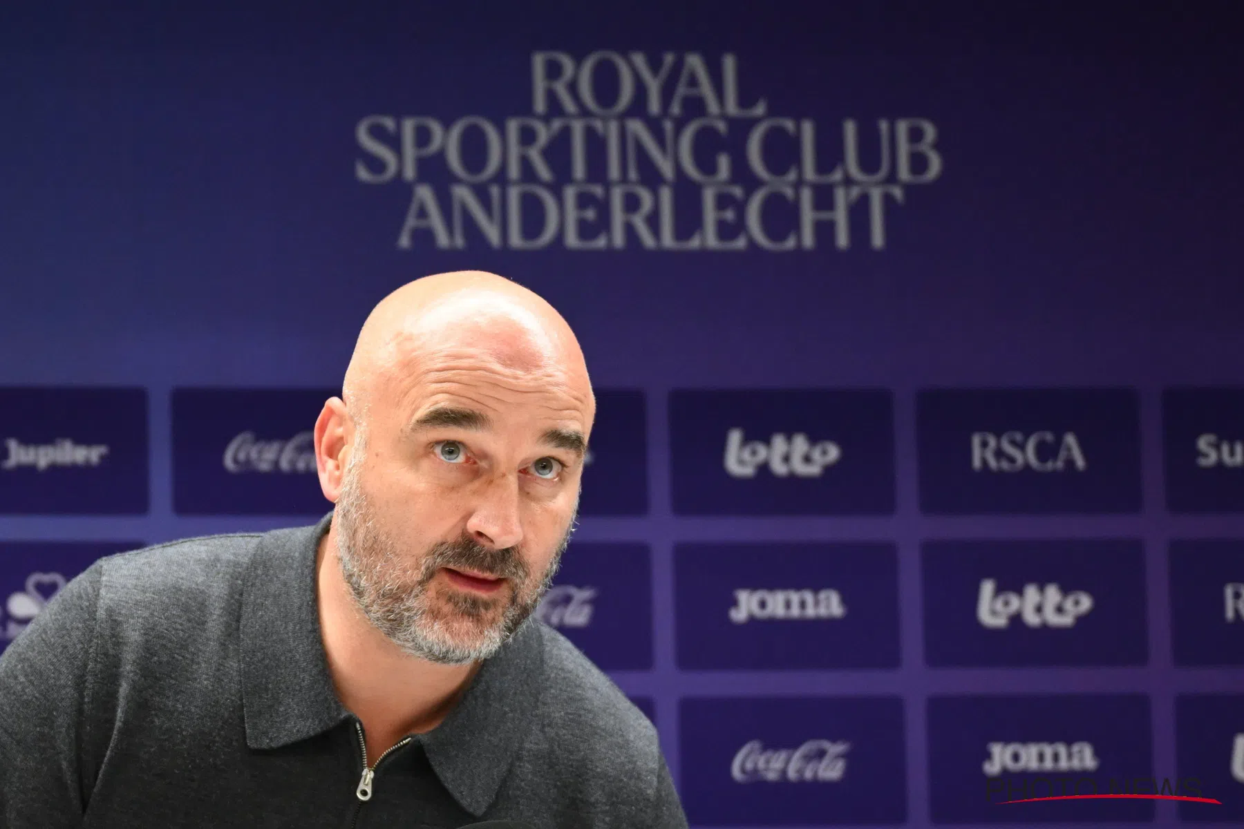 “RSC Anderlecht-nieuwkomer Sibierski kreeg bijnaam ‘Darth Vader’, hij is brutaal’ 