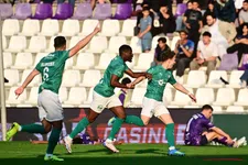Thumbnail for article: Lommel klopt Beerschot opnieuw, alleen Dender wacht nog in strijd om JPL-plaats