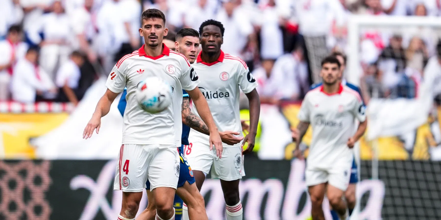 Sevilla wint met 2-1 van Espanyol