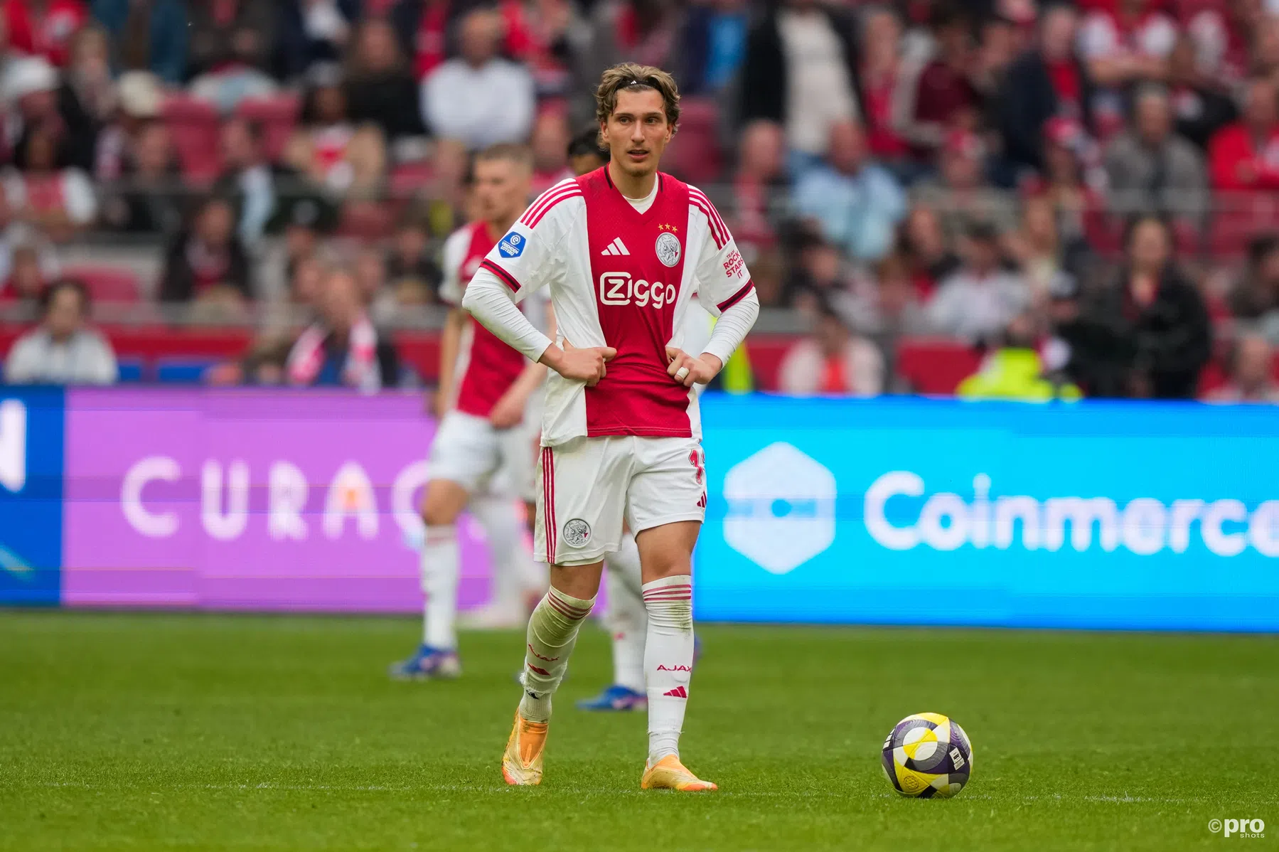 PSV kan Ajax laatste zetje richting play-offs geven