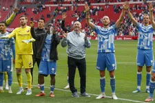 Thumbnail for article: Jans complimenteus na zege op Ajax: "Een geweldige scheidsrechter"