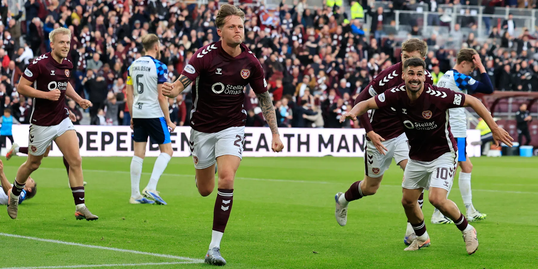 Hearts-sprookje uitgesteld: Celtic wint in extremis