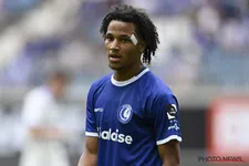 Thumbnail for article: 'Voor de neus van Club Brugge gehaald, nu laat KAA Gent Sonko vertrekken'