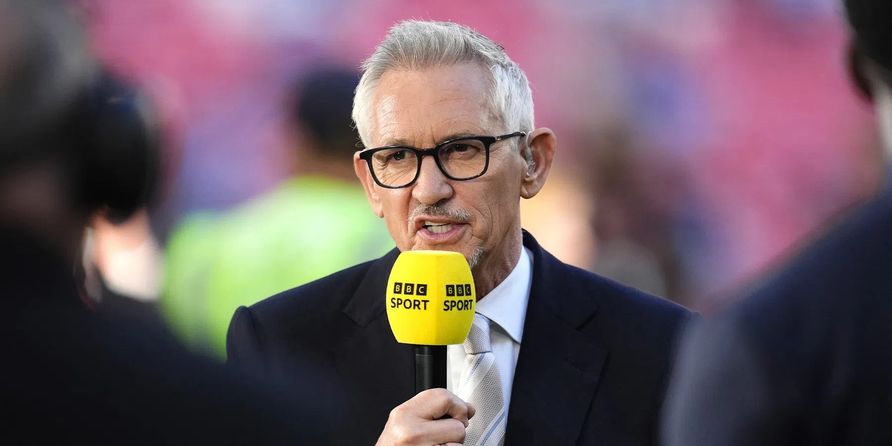 Gary Lineker woest om bizarre VAR-penalty die Schotse titelstrijd volledig op zijn