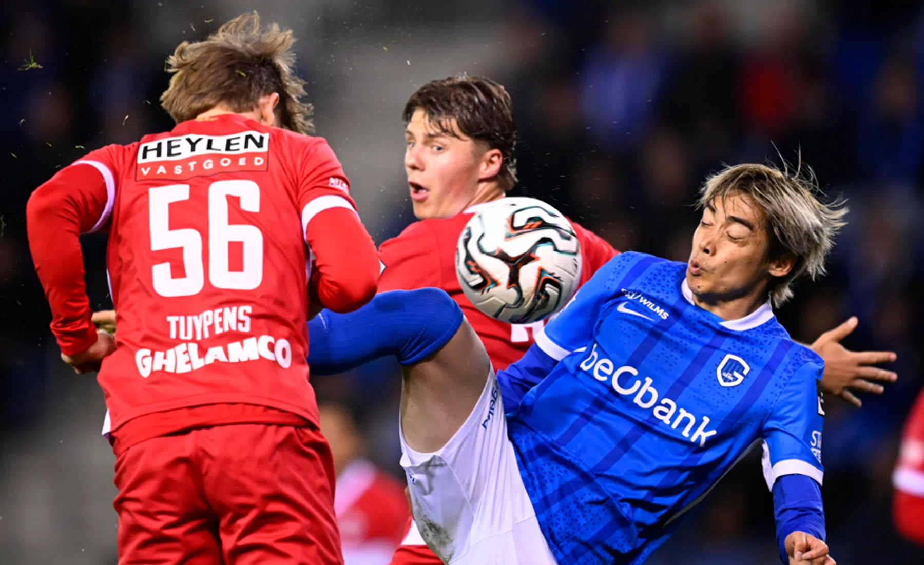 Dertig schoten onvoldoende, Genk bijt tanden stuk op Antwerp