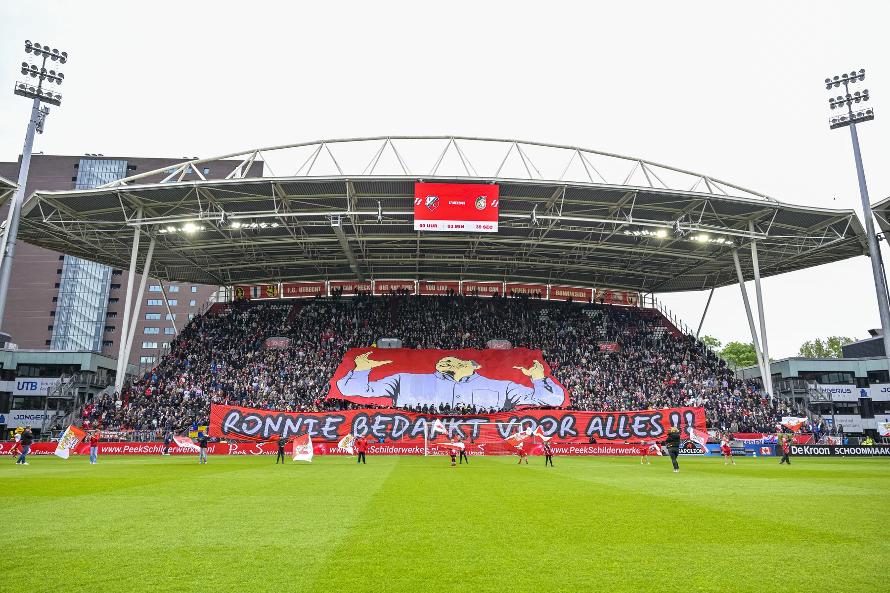 FC Utrecht presenteert nieuwe hoofdsponsor Indeed