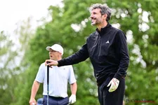 Van Bommel leeft mee: 'Het doet me pijn om deze club zo ver te zien afglijden...'