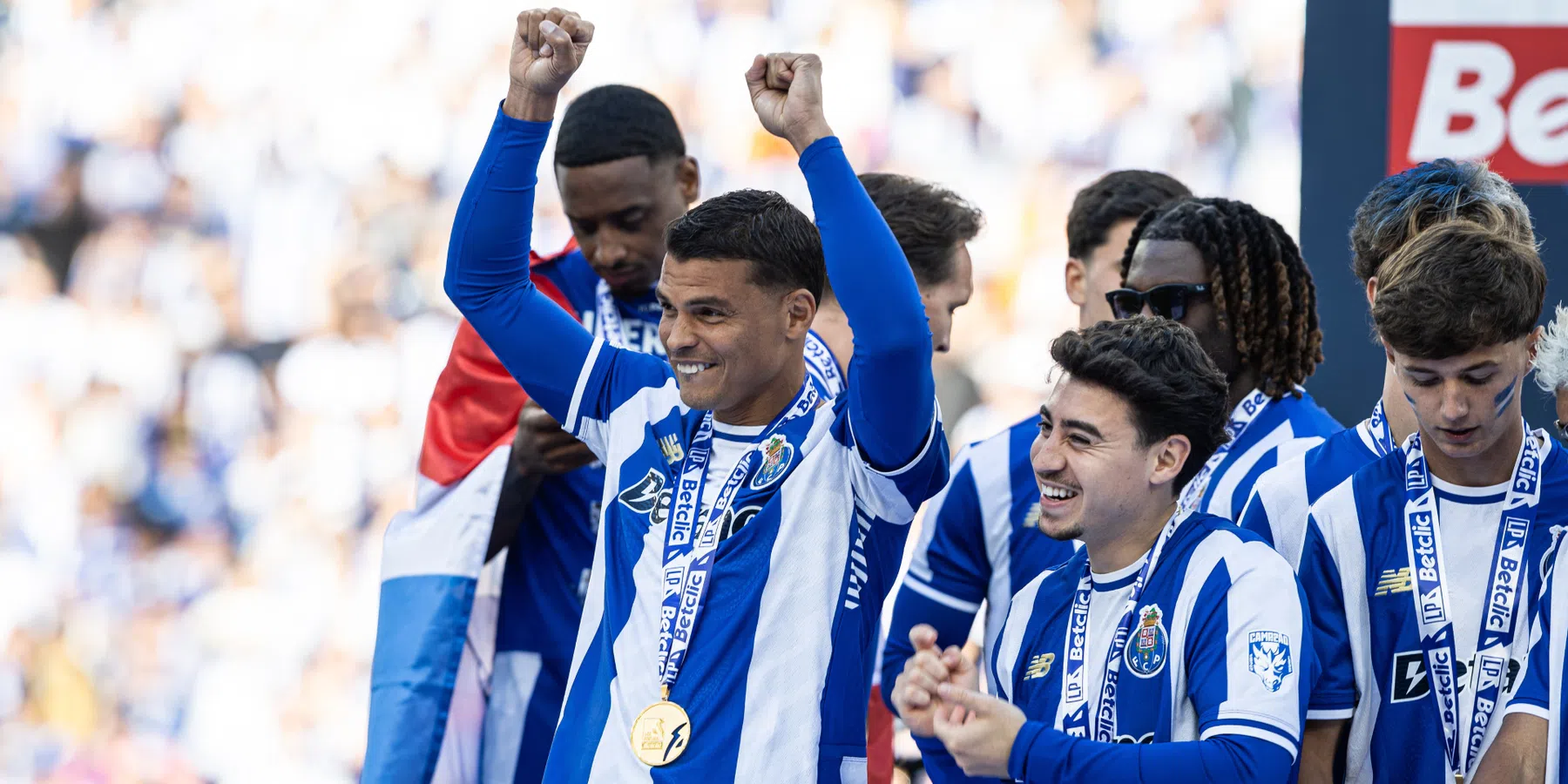Thiago Silva neemt afscheid bij Porto en Farioli