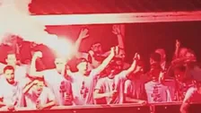 Thumbnail for article: Prachtig: spelers en staf van Willem II als helden onthaald in Tilburg na promotie