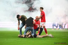 Thumbnail for article: Bondsparket opent onderzoek: Veldbestorming en provocaties krijgen stevig vervolg