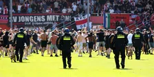 Thumbnail for article: 'ME grijpt in na onrust na Ajax - FC Utrecht, supporters gooien met stenen'