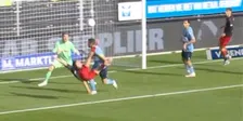 Thumbnail for article: Zien: schitterende omhaal van De Regt gekozen tot Doelpunt van het Jaar