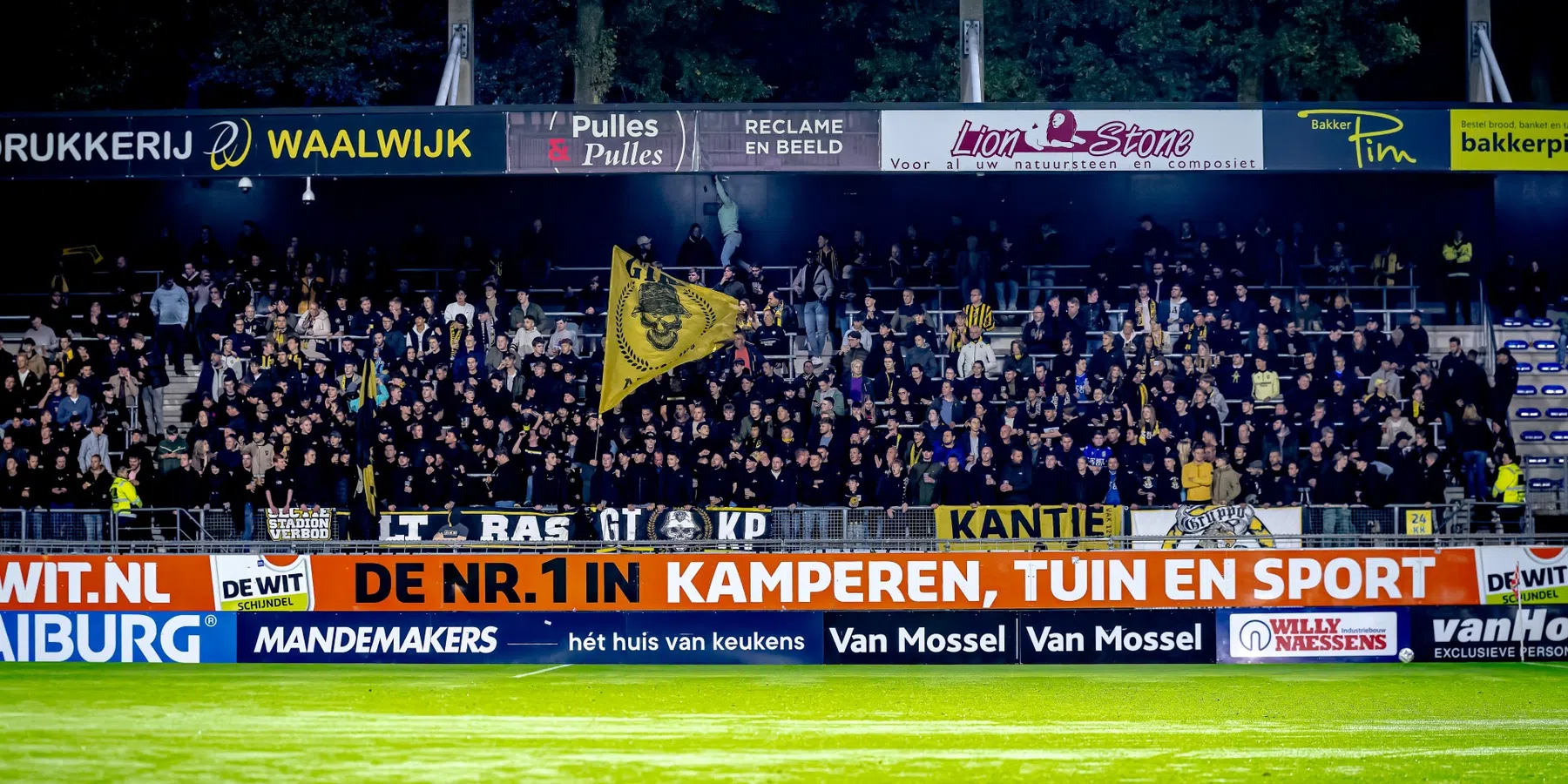Vitesse officieel in handen van Sterkhouders Arnhem