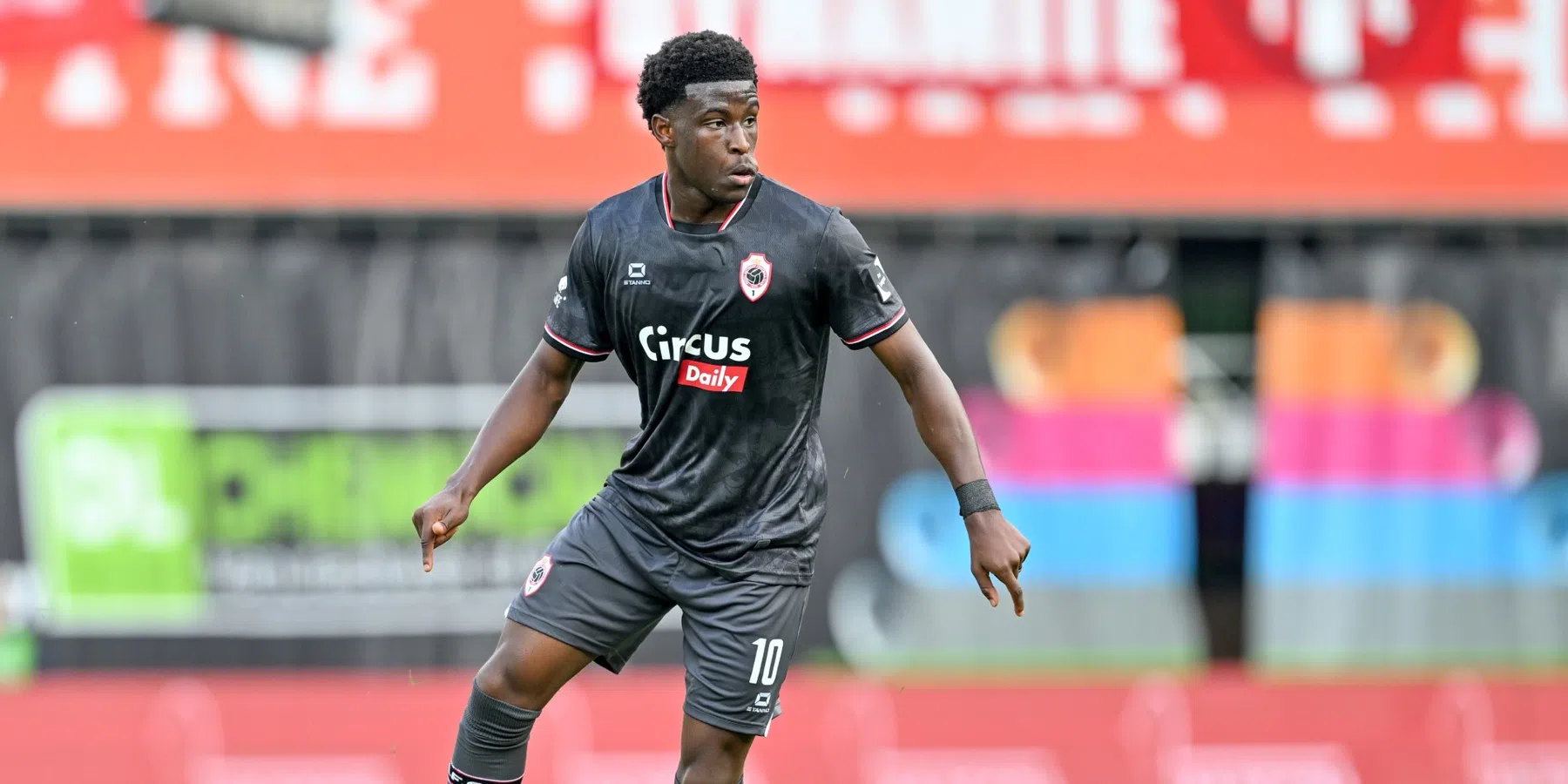 PSV-talent Isaac Babadi speelt niet