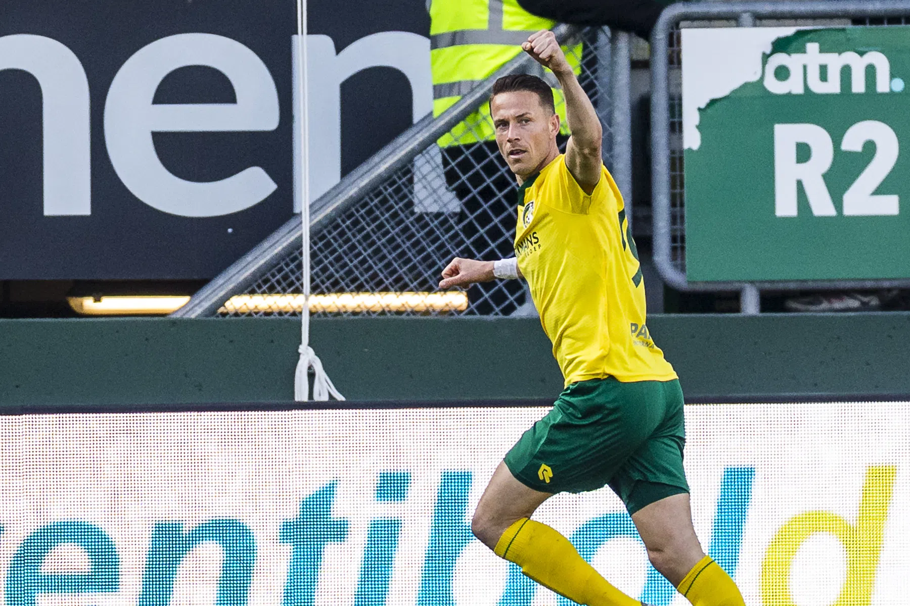 NAC Breda toont interesse in Paul Gladon van Fortuna Sittard