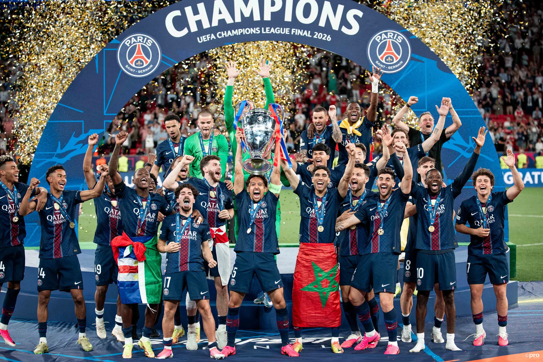Franse pers is lyrisch over 'mythisch' PSG