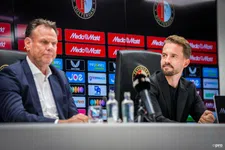 Thumbnail for article: Vink ziet mogelijke reddingsboei voor Van Persie: 'Heeft een troefkaart...'