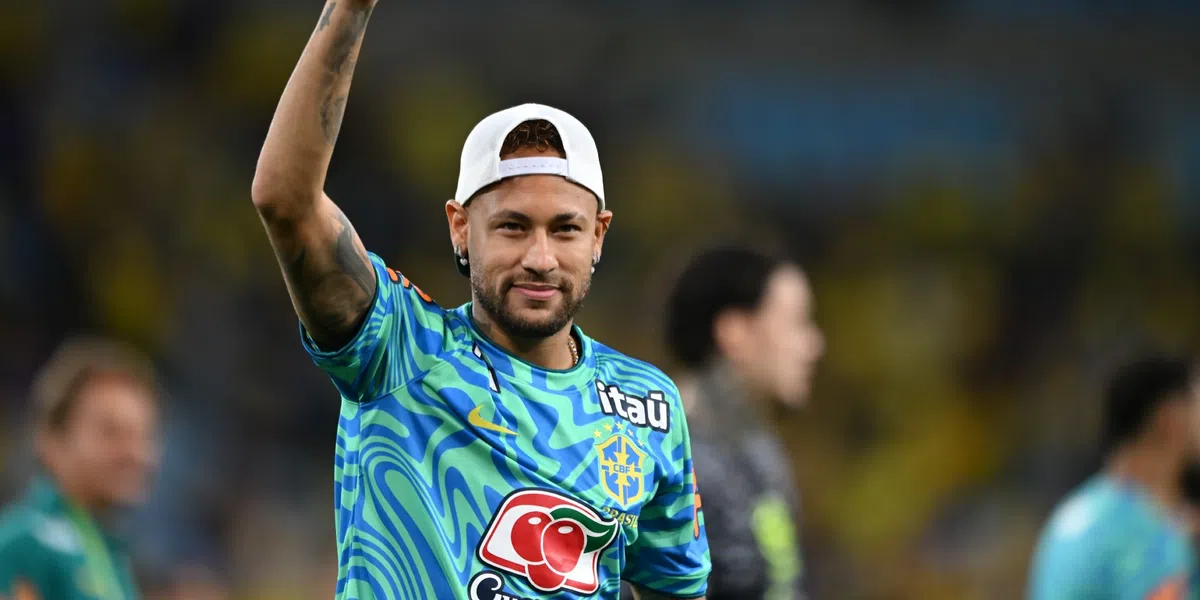 Neymar trekt alle ogen ondanks blessure bij Braziliaanse zege