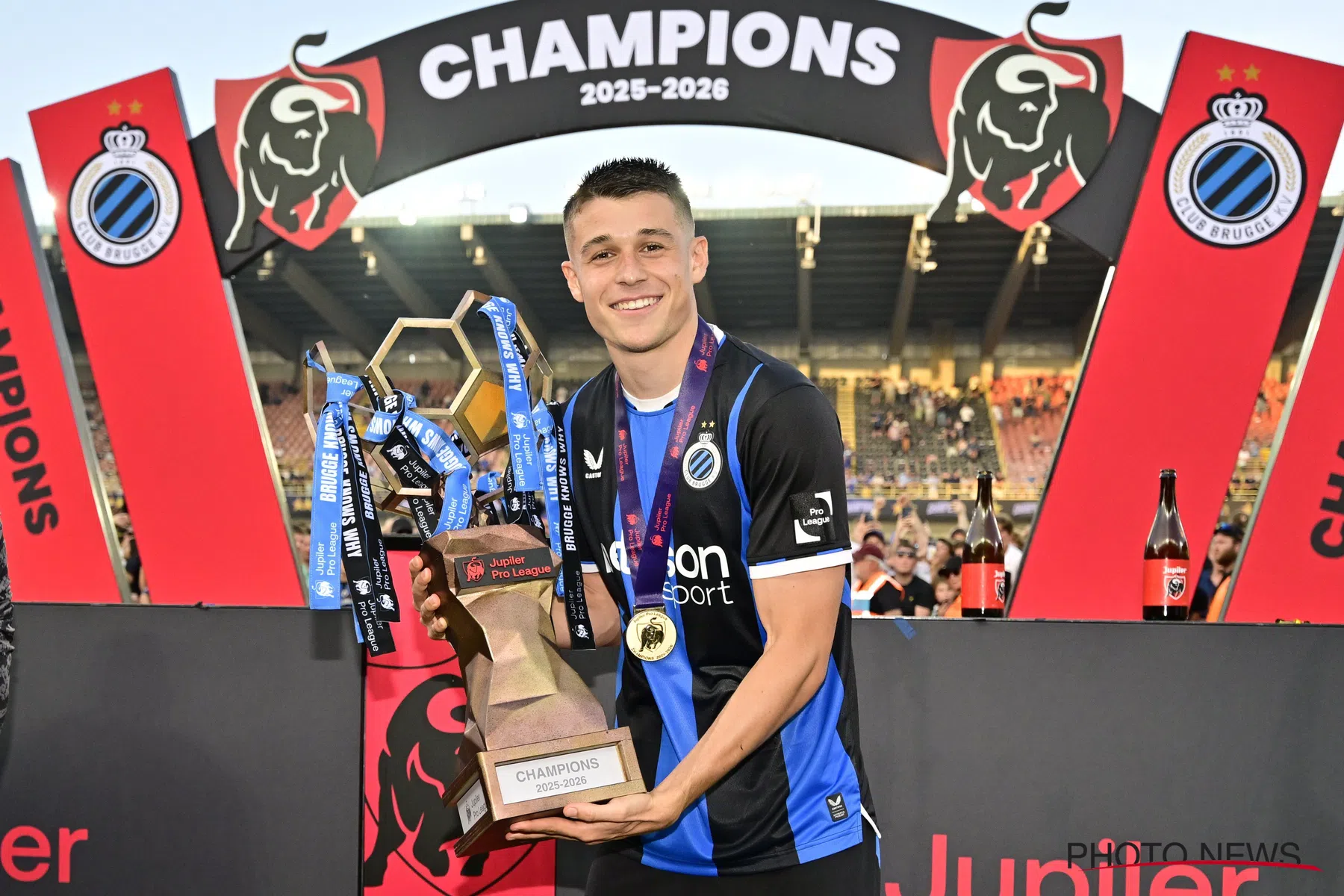 Rigaux neemt Tresoldi als antwoord op kritiek bij Club Brugge: “Geen ongelijk