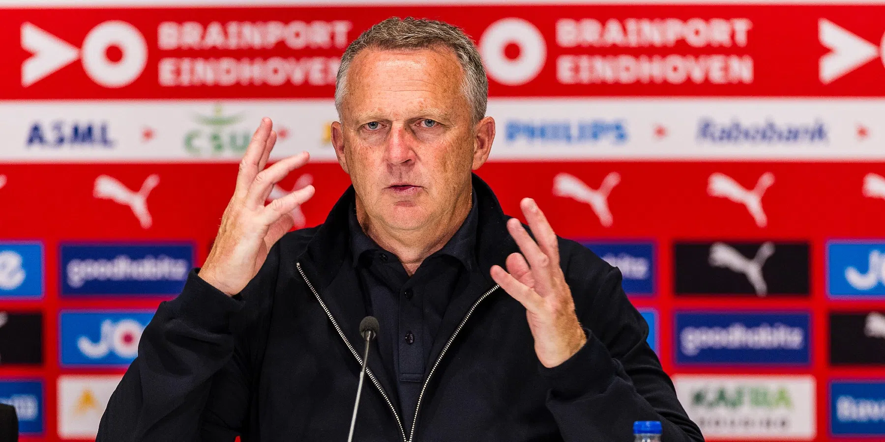 John van den Broom werd dit seizoen enorm boos bij FC Twente