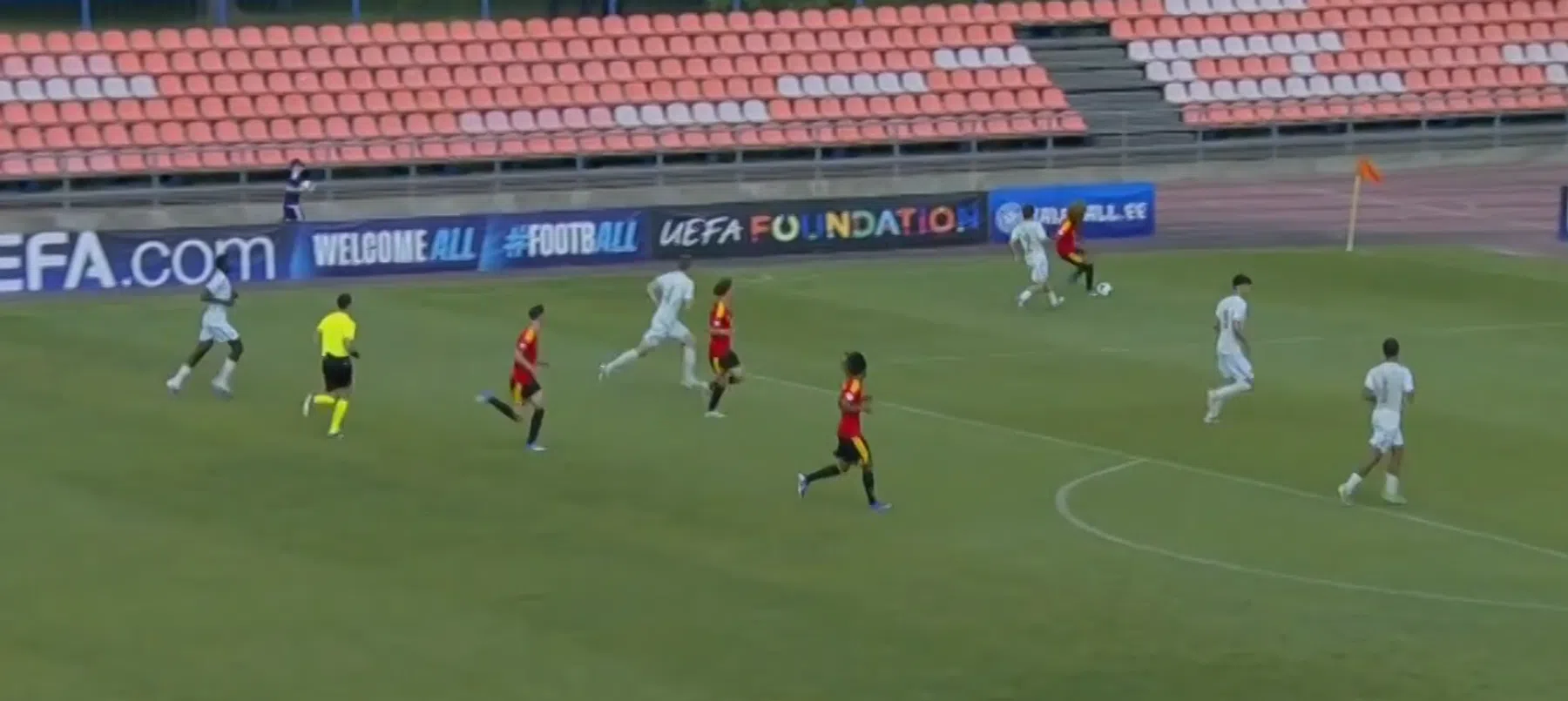 LIVE-Discussie: Belgische beloften U17 tegenover Frankrijk in halve finale