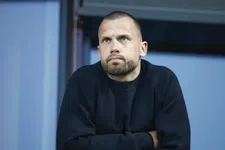 Thumbnail for article: Van der Vaart wijst naar zwakke plek van 'wereldgozer' Heitinga: 'Is zijn manco'