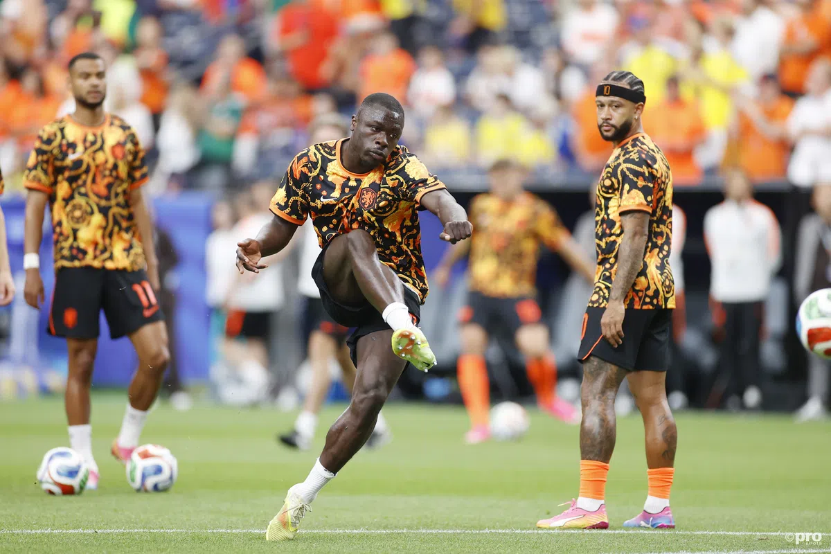 De Brobbey-hype is nu officieel — photo: VoetbalPrimeur