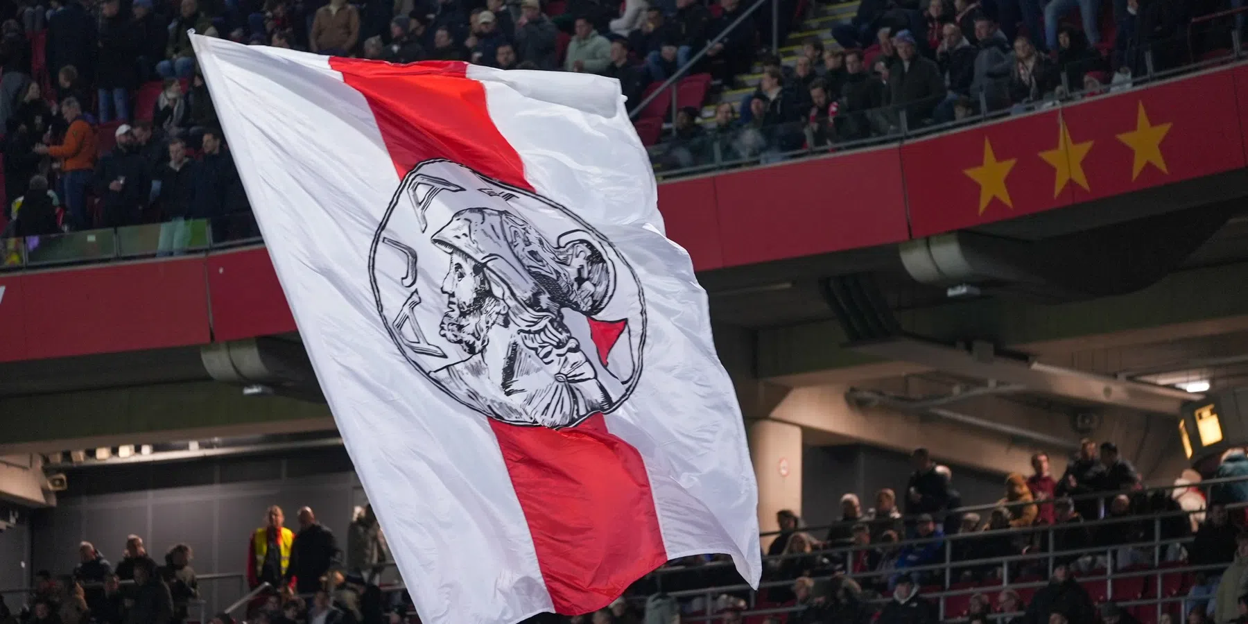 Shelbourne-coach John Russell onder de indruk van Ajax en ArenA