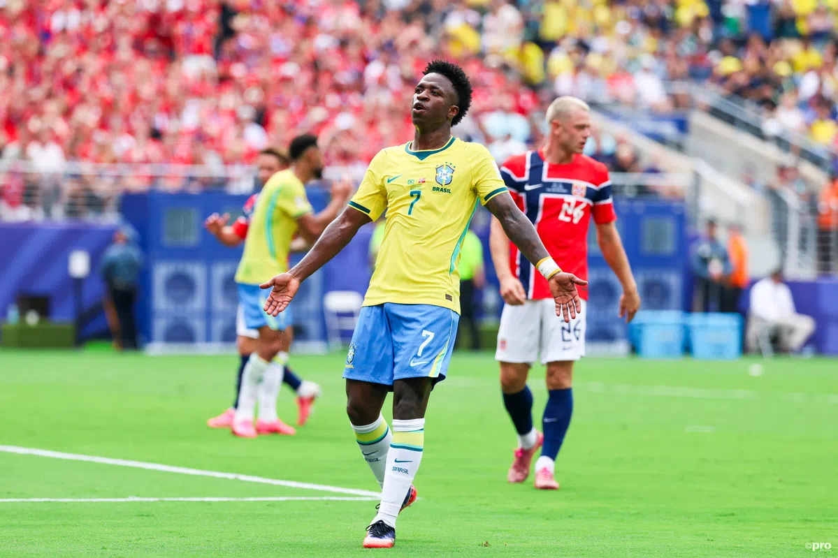 Braziliaanse media hard voor Ancelotti en Vinícius na WK-uitschakeling