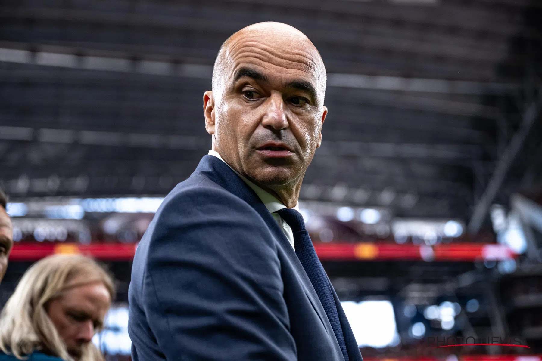 Steven Defour en Anthony Vanden Borre streng voor Roberto Martinez
