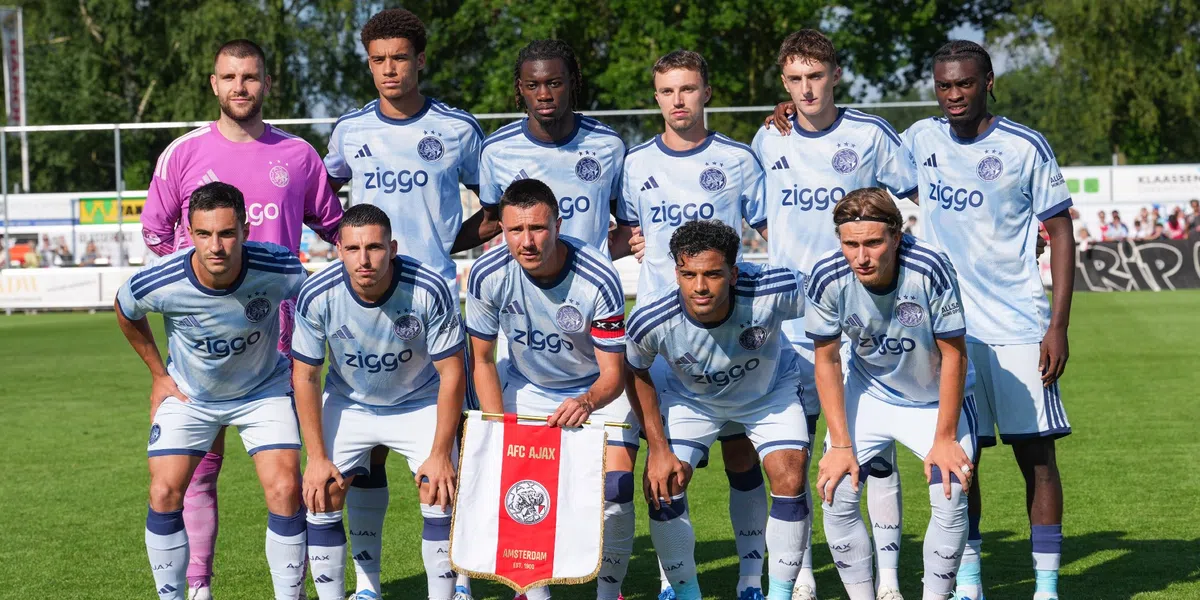 Invaller Ouazane bezorgt Ajax verdiende zege tegen AEK Larnaca