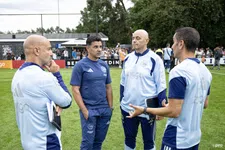 Nieuwe Ajax-assistent maakt indruk: 'Ik ben nog nooit zo'n iemand tegengekomen'