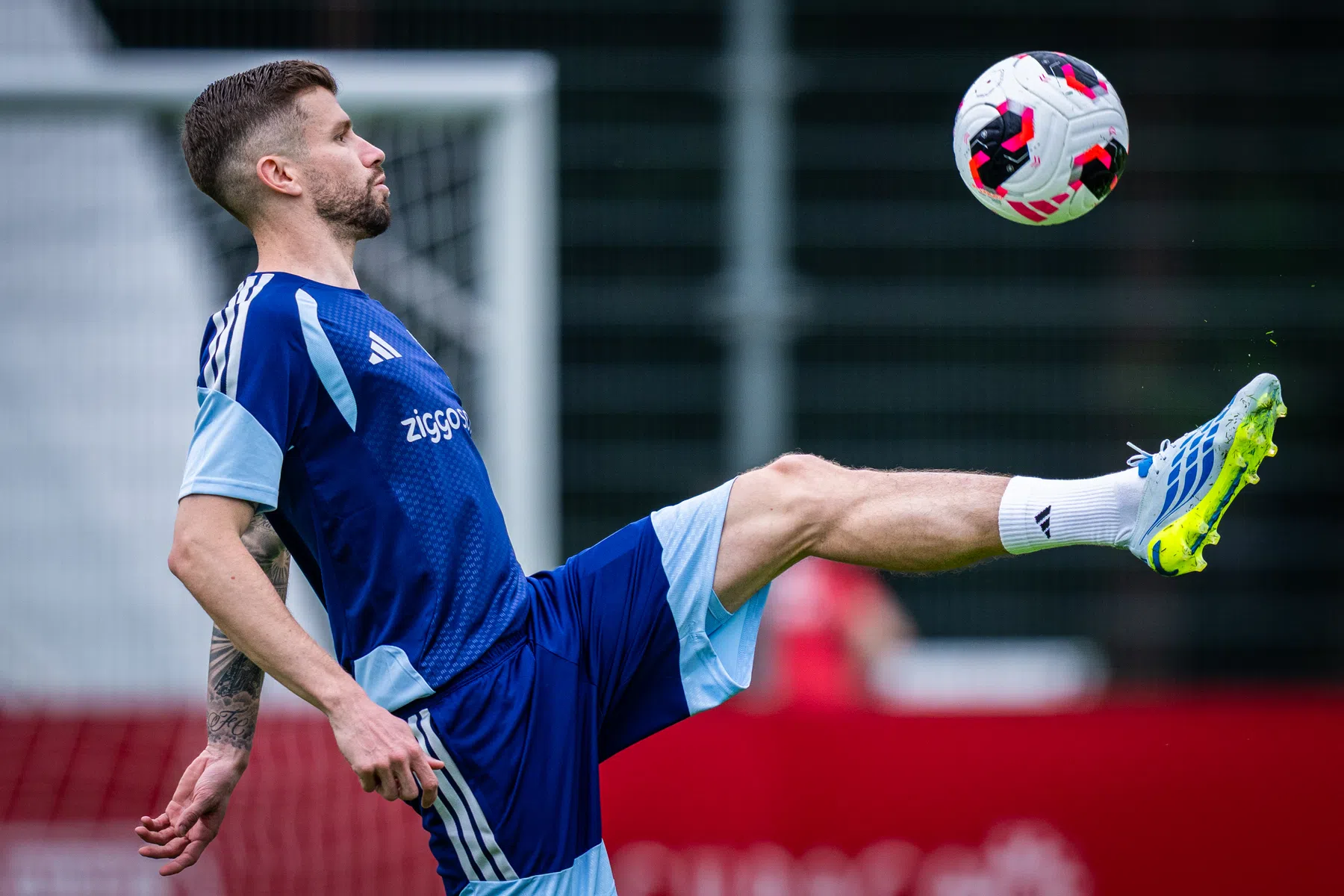 Caio Henrique over start bij Ajax