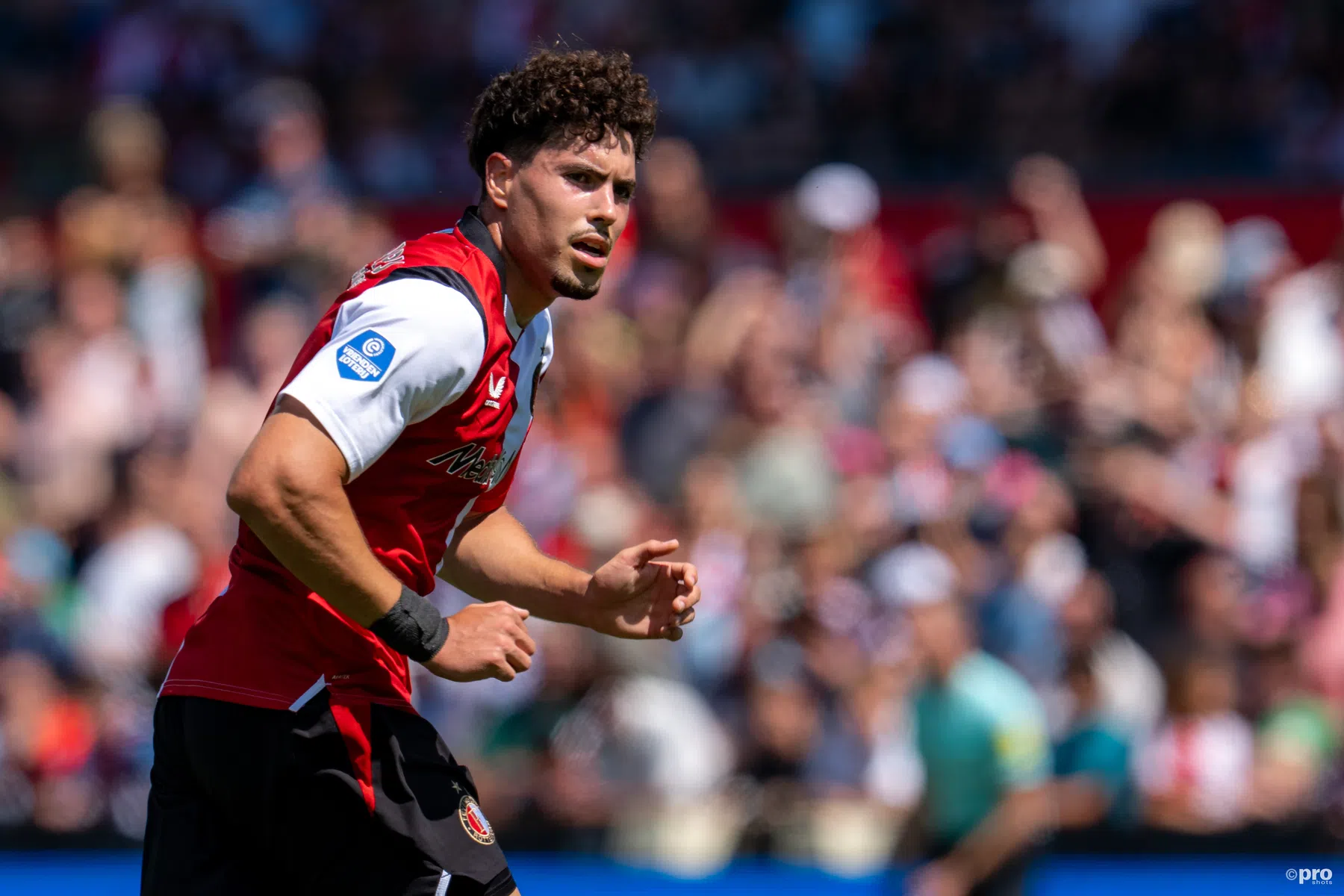 De Mos trapt op Feyenoord-rem over Nacho Ferri