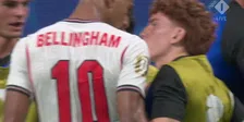 Thumbnail for article: Opmerkelijk: Jude Bellingham geeft harde klap aan Argentinië-speler