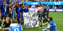 Thumbnail for article: Argentinië gooit olie op vuur met controversieel doek: 'Malvinas zijn Argentijns'