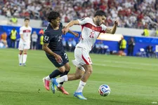 Thumbnail for article: 'Feyenoord en Rigaux zetten Turks international van Fenerbahçe op de verlanglijst'