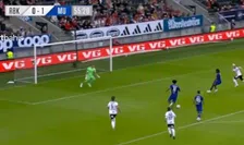 Thumbnail for article: Zirkzee tovert in oefenduel Man United en geeft visitekaartje af met fraaie goal