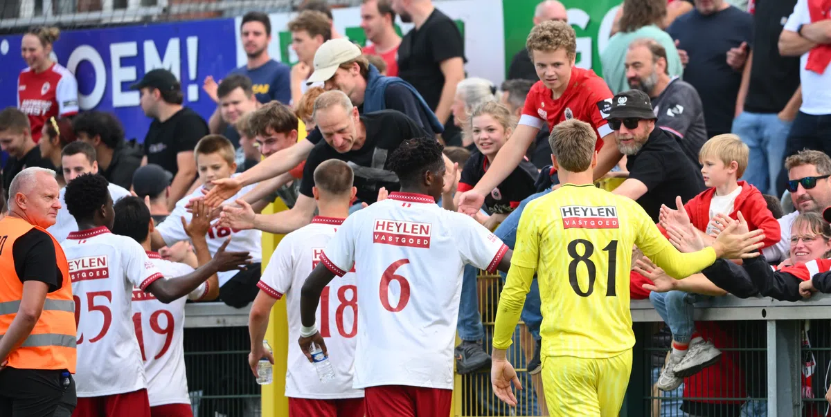 Prachtig: Antwerp neemt duizenden fans mee naar Londen voor oefenwedstrijd