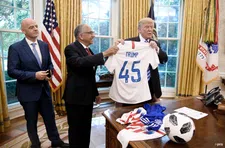 Thumbnail for article: Topadviseur Infantino stapt op na omstreden WK-plan: 'Was hier geen onderdeel van'