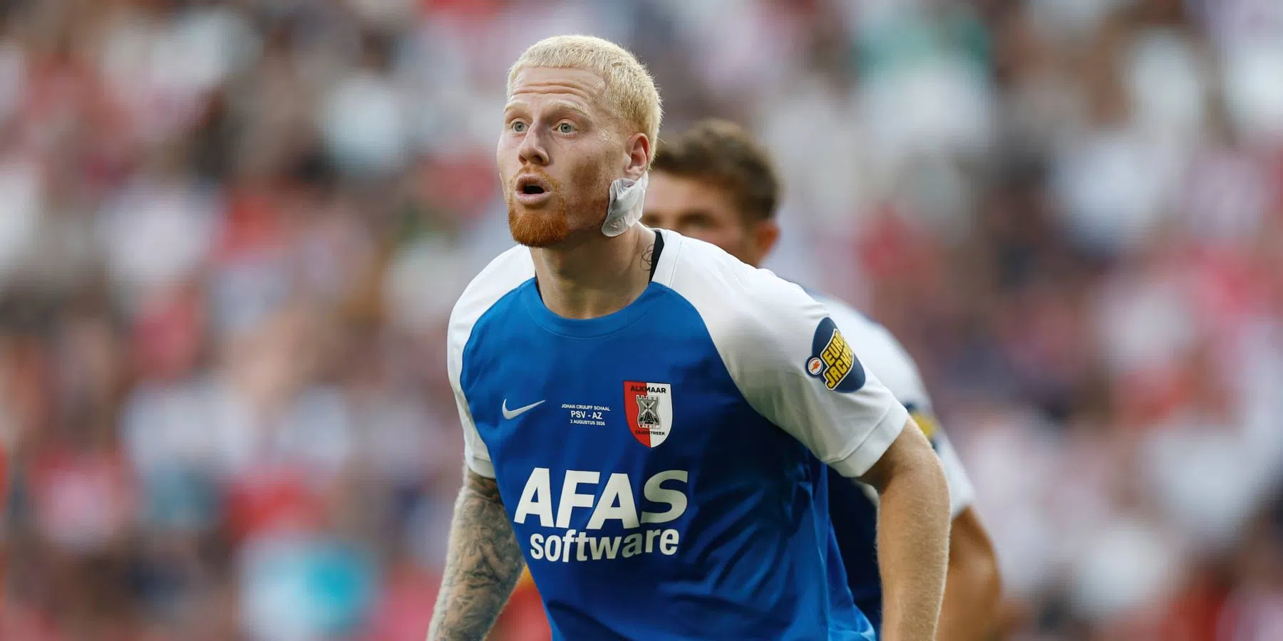 Mexx Meerdink reageert met knipoog op rode kaart Joey Veerman