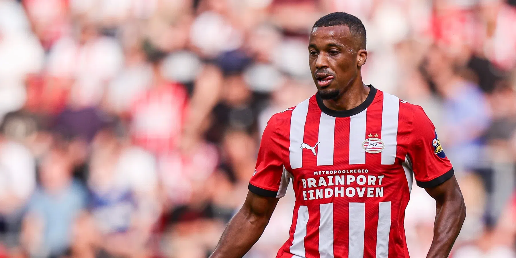 Serieuze zorgen over PSV-spits Pléa na zware blessure
